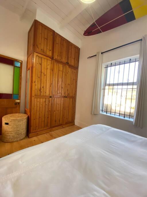 Holiday home The Whalespotter On The Sea Cape Town
