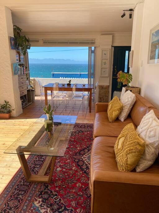 The Whalespotter On The Sea Holiday home *